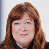 Claudia McCue